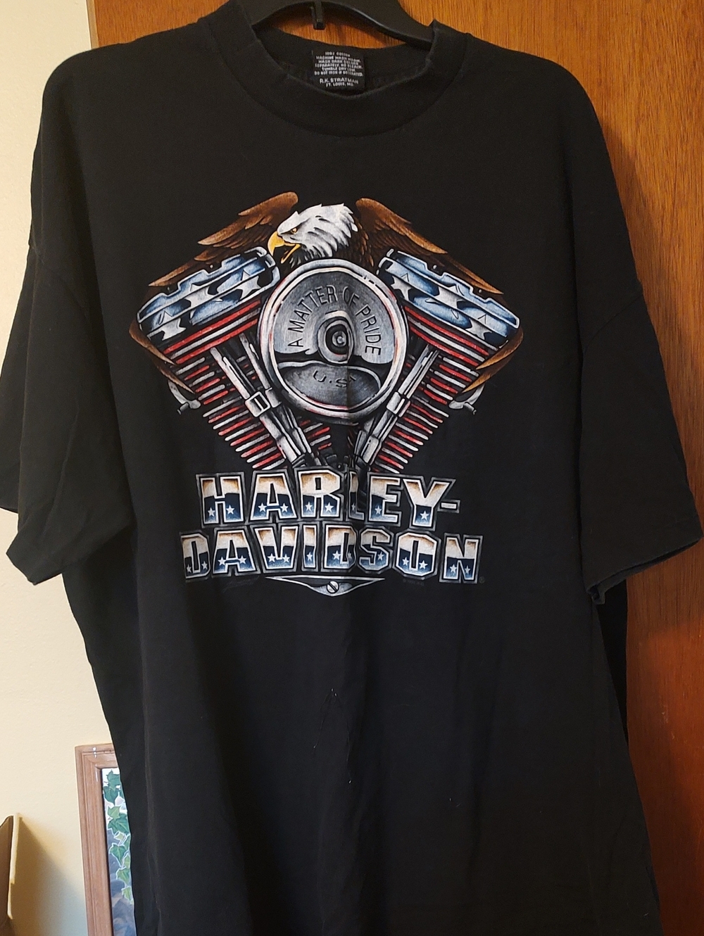 Harley-Davidson Black Short-Sleeve Tee with Eagle V-Twin Graphic